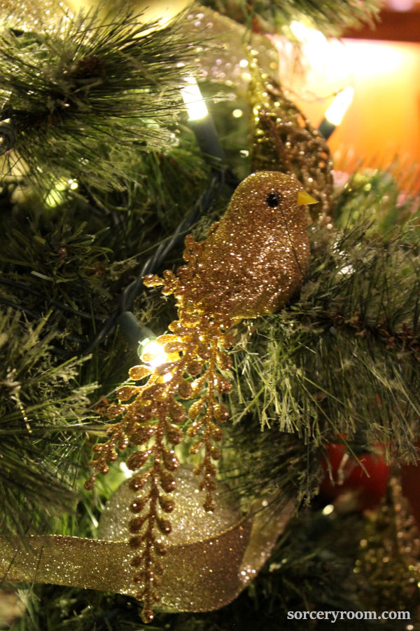 Harry Potter Christmas tree - closeup of a golden bird ornament